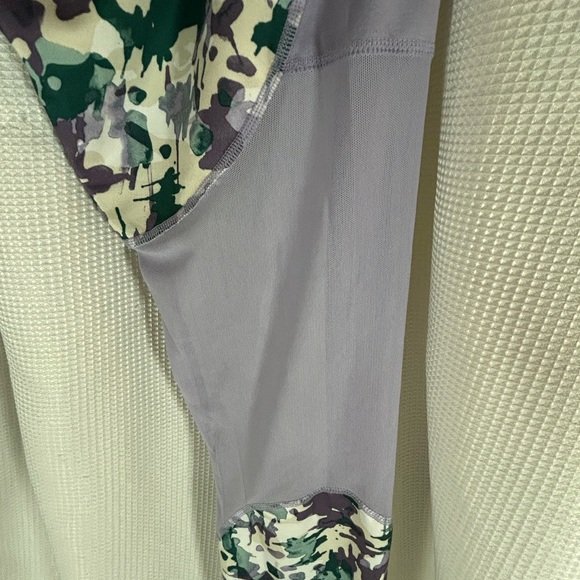 Joy, lab leggings, lavender, and abstract design, tie-dye women - Picture 4 of 5